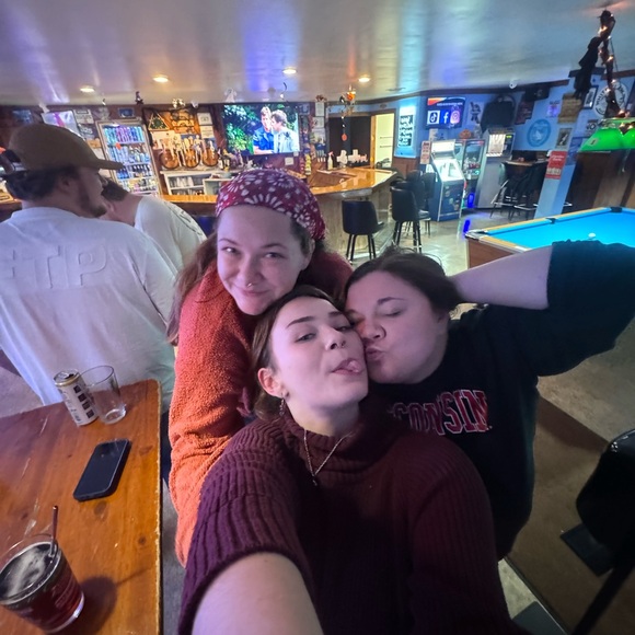 Meet your Posher, Isabel - Picture 4 of 4